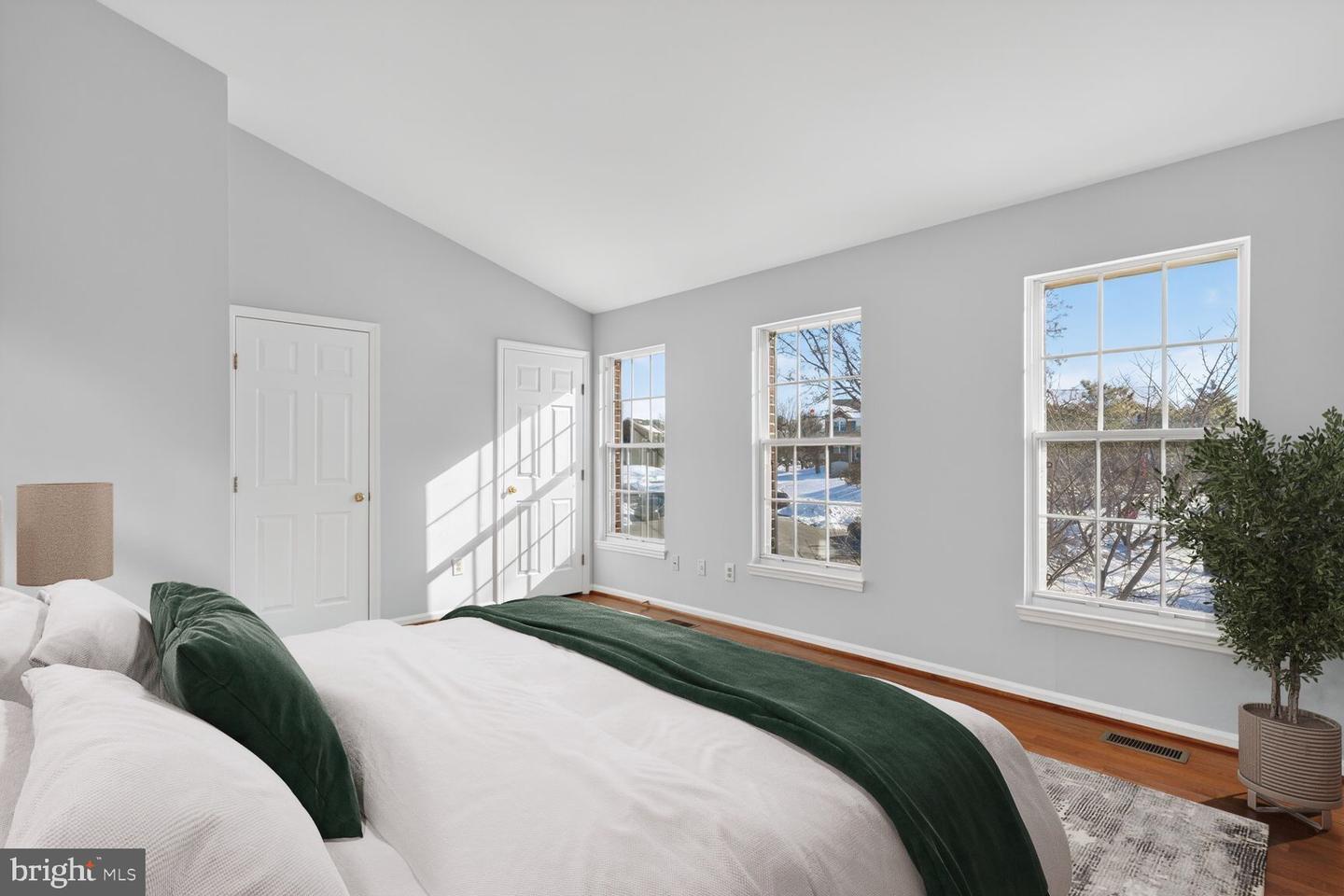 7000 GATTON SQ, ALEXANDRIA, Virginia 22315, 3 Bedrooms Bedrooms, ,3 BathroomsBathrooms,Residential,For sale,7000 GATTON SQ,VAFX2286176 MLS # VAFX2286176