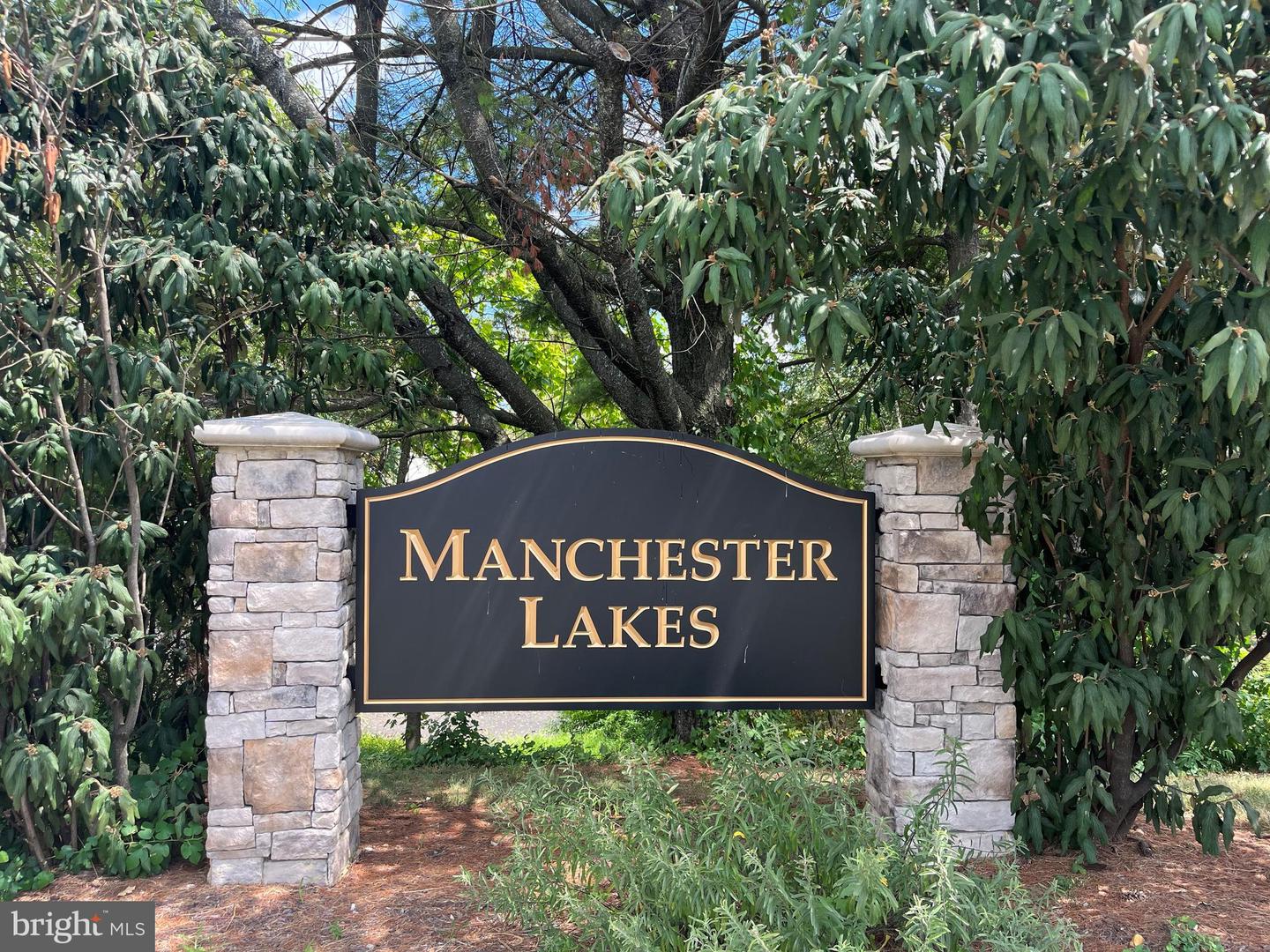 7000 GATTON SQ, ALEXANDRIA, Virginia 22315, 3 Bedrooms Bedrooms, ,3 BathroomsBathrooms,Residential,For sale,7000 GATTON SQ,VAFX2286176 MLS # VAFX2286176