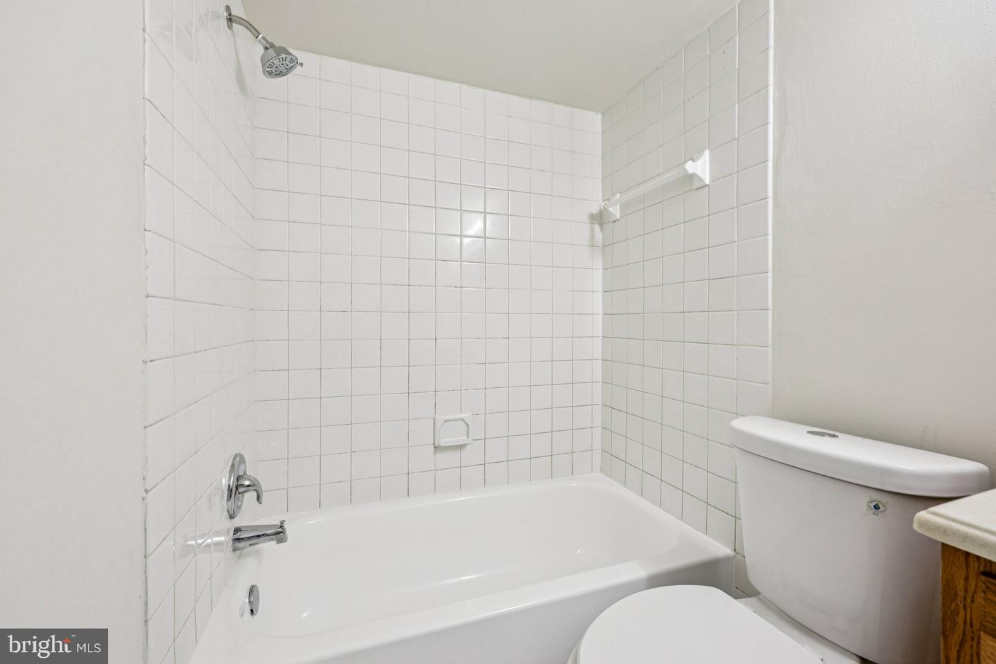 7598 GALES CT #102, MANASSAS, Virginia 20109, 2 Bedrooms Bedrooms, ,1 BathroomBathrooms,Residential,For sale,7598 GALES CT #102,VAPW2110650 MLS # VAPW2110650