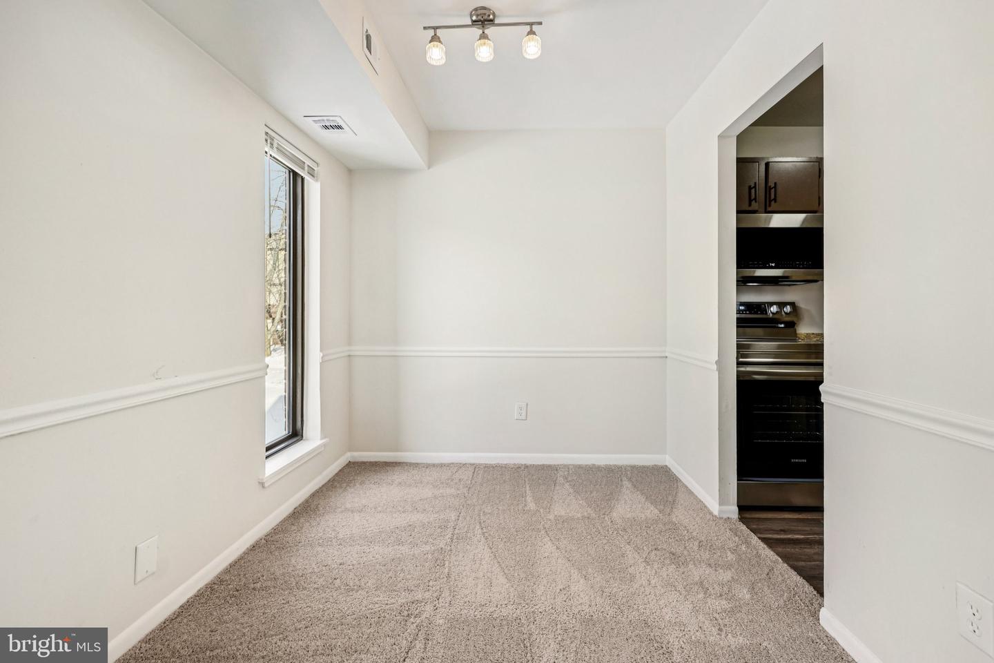 7598 GALES CT #102, MANASSAS, Virginia 20109, 2 Bedrooms Bedrooms, ,1 BathroomBathrooms,Residential,For sale,7598 GALES CT #102,VAPW2110650 MLS # VAPW2110650