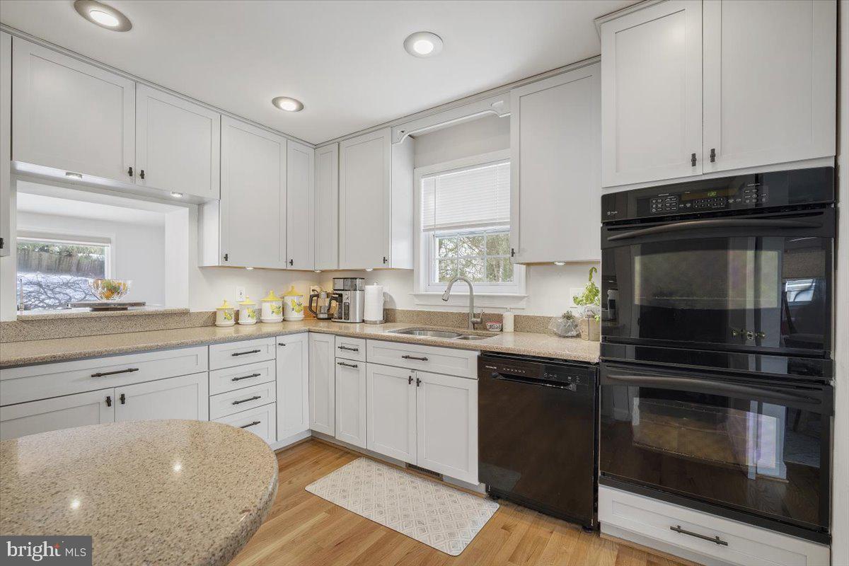 4015 HIRST DR, ANNANDALE, Virginia 22003, 4 Bedrooms Bedrooms, ,2 BathroomsBathrooms,Residential,For sale,4015 HIRST DR,VAFX2286040 MLS # VAFX2286040