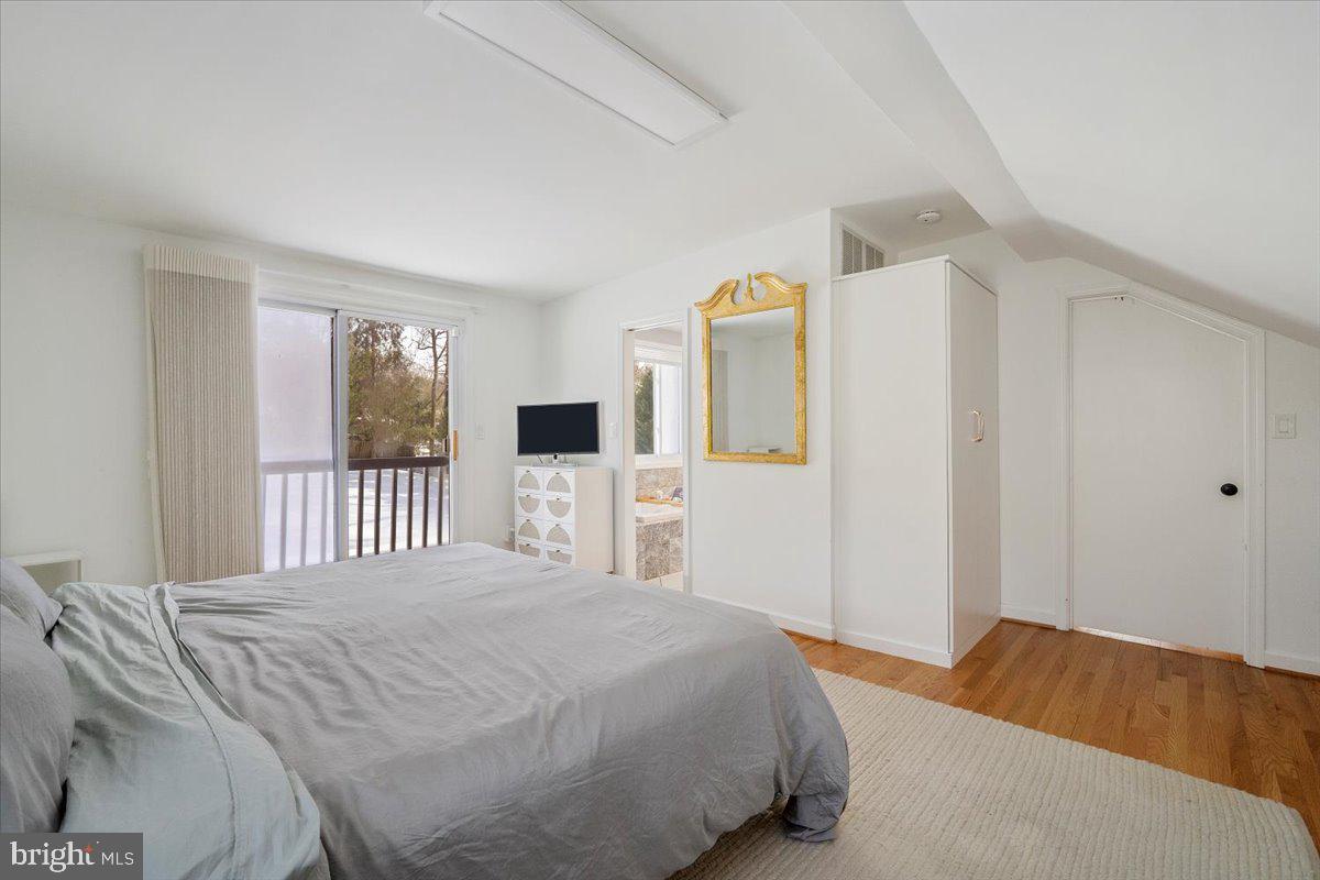 4015 HIRST DR, ANNANDALE, Virginia 22003, 4 Bedrooms Bedrooms, ,2 BathroomsBathrooms,Residential,For sale,4015 HIRST DR,VAFX2286040 MLS # VAFX2286040