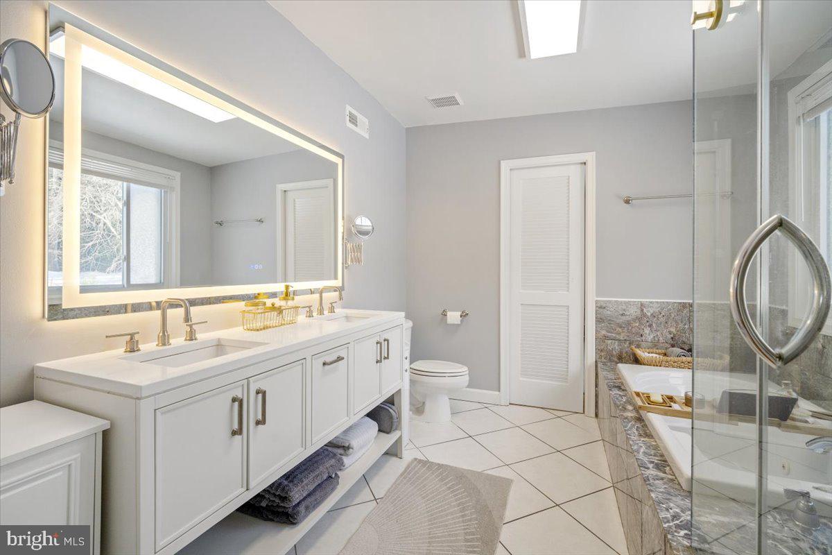 4015 HIRST DR, ANNANDALE, Virginia 22003, 4 Bedrooms Bedrooms, ,2 BathroomsBathrooms,Residential,For sale,4015 HIRST DR,VAFX2286040 MLS # VAFX2286040