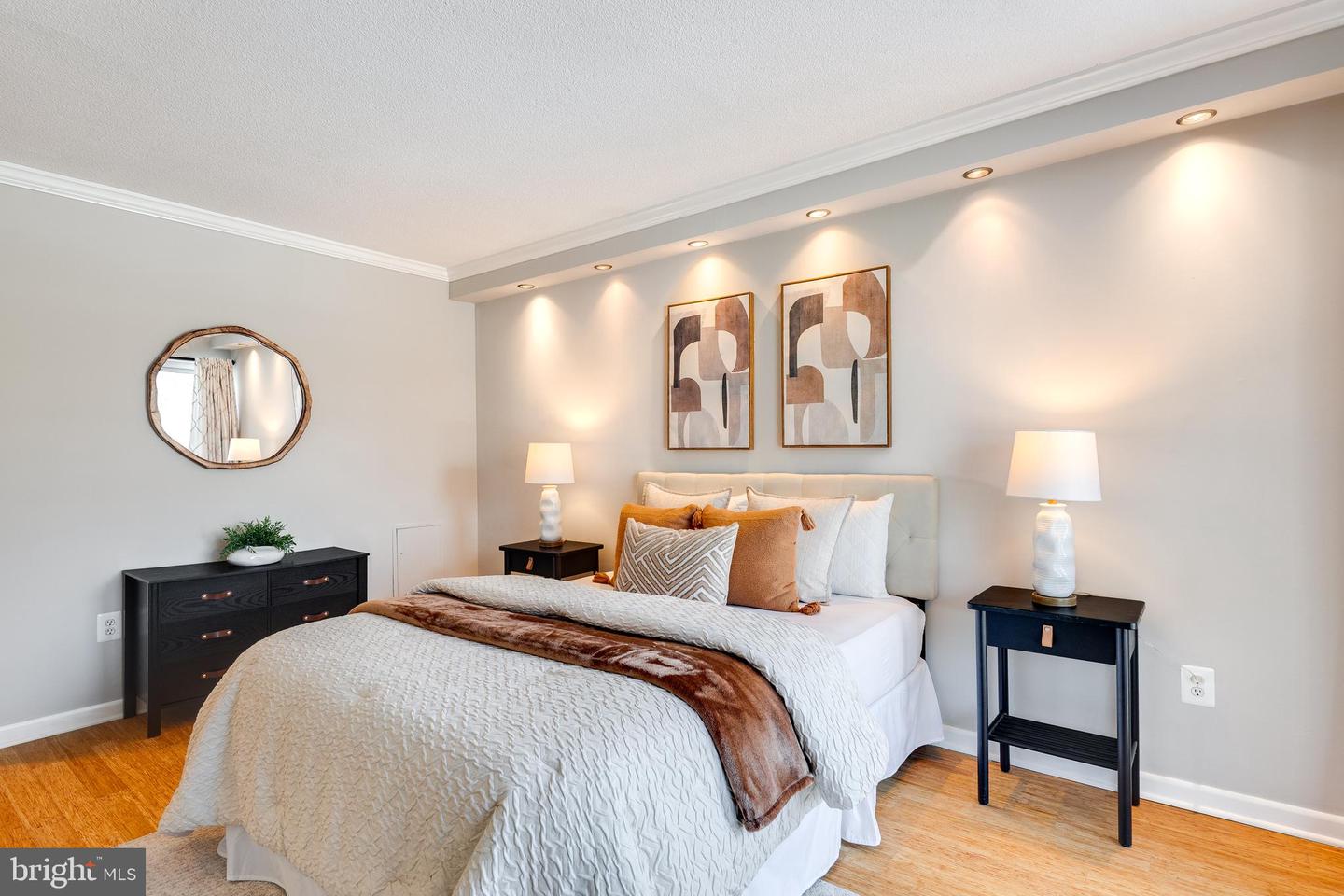 1300 ARMY NAVY DR #201, ARLINGTON, Virginia 22202, 1 Bedroom Bedrooms, ,1 BathroomBathrooms,Residential,For sale,1300 ARMY NAVY DR #201,VAAR2067774 MLS # VAAR2067774