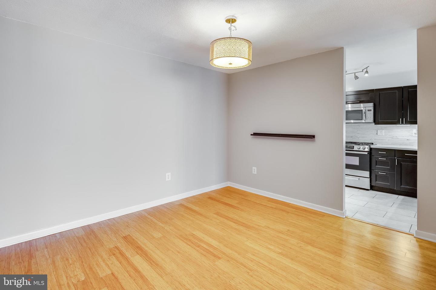 1300 ARMY NAVY DR #201, ARLINGTON, Virginia 22202, 1 Bedroom Bedrooms, ,1 BathroomBathrooms,Residential,For sale,1300 ARMY NAVY DR #201,VAAR2067774 MLS # VAAR2067774