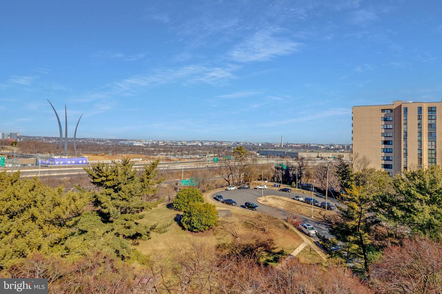 1300 ARMY NAVY DR #201, ARLINGTON, Virginia 22202, 1 Bedroom Bedrooms, ,1 BathroomBathrooms,Residential,For sale,1300 ARMY NAVY DR #201,VAAR2067774 MLS # VAAR2067774