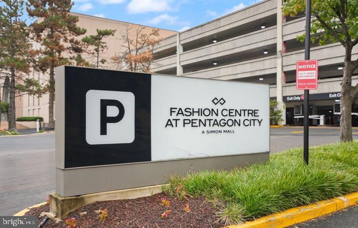 1300 ARMY NAVY DR #201, ARLINGTON, Virginia 22202, 1 Bedroom Bedrooms, ,1 BathroomBathrooms,Residential,For sale,1300 ARMY NAVY DR #201,VAAR2067774 MLS # VAAR2067774