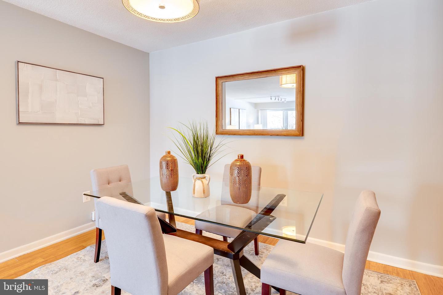 1300 ARMY NAVY DR #201, ARLINGTON, Virginia 22202, 1 Bedroom Bedrooms, ,1 BathroomBathrooms,Residential,For sale,1300 ARMY NAVY DR #201,VAAR2067774 MLS # VAAR2067774