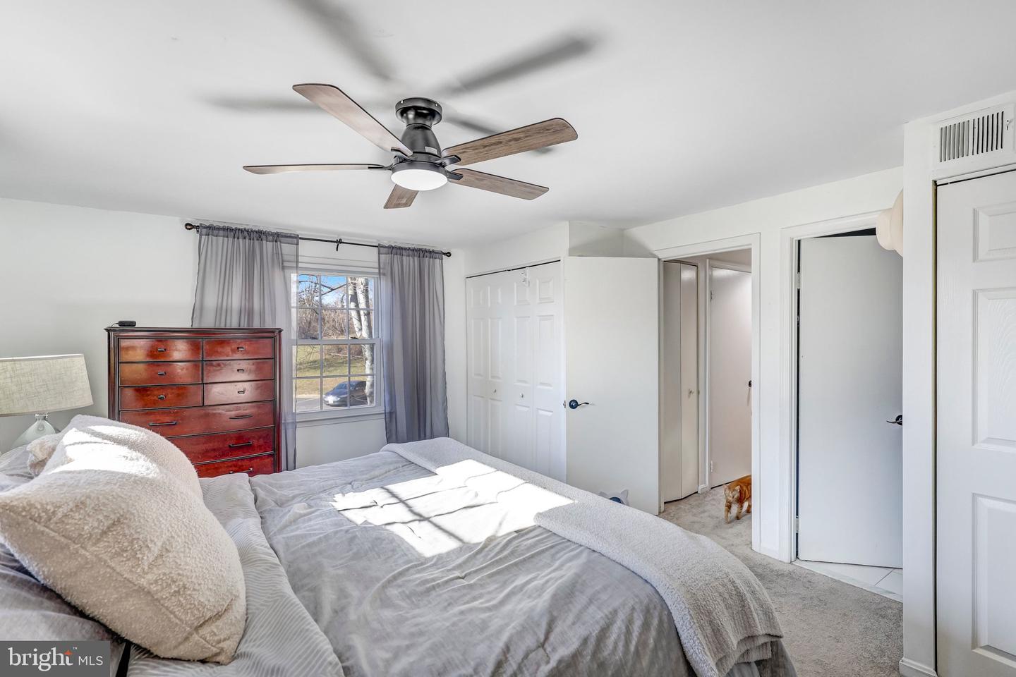 5625 INDEPENDENCE CIR, ALEXANDRIA, Virginia 22312, 2 Bedrooms Bedrooms, ,2 BathroomsBathrooms,Residential,For sale,5625 INDEPENDENCE CIR,VAFX2285830 MLS # VAFX2285830