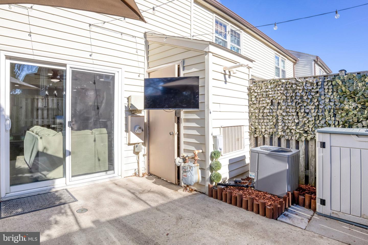 5625 INDEPENDENCE CIR, ALEXANDRIA, Virginia 22312, 2 Bedrooms Bedrooms, ,2 BathroomsBathrooms,Residential,For sale,5625 INDEPENDENCE CIR,VAFX2285830 MLS # VAFX2285830