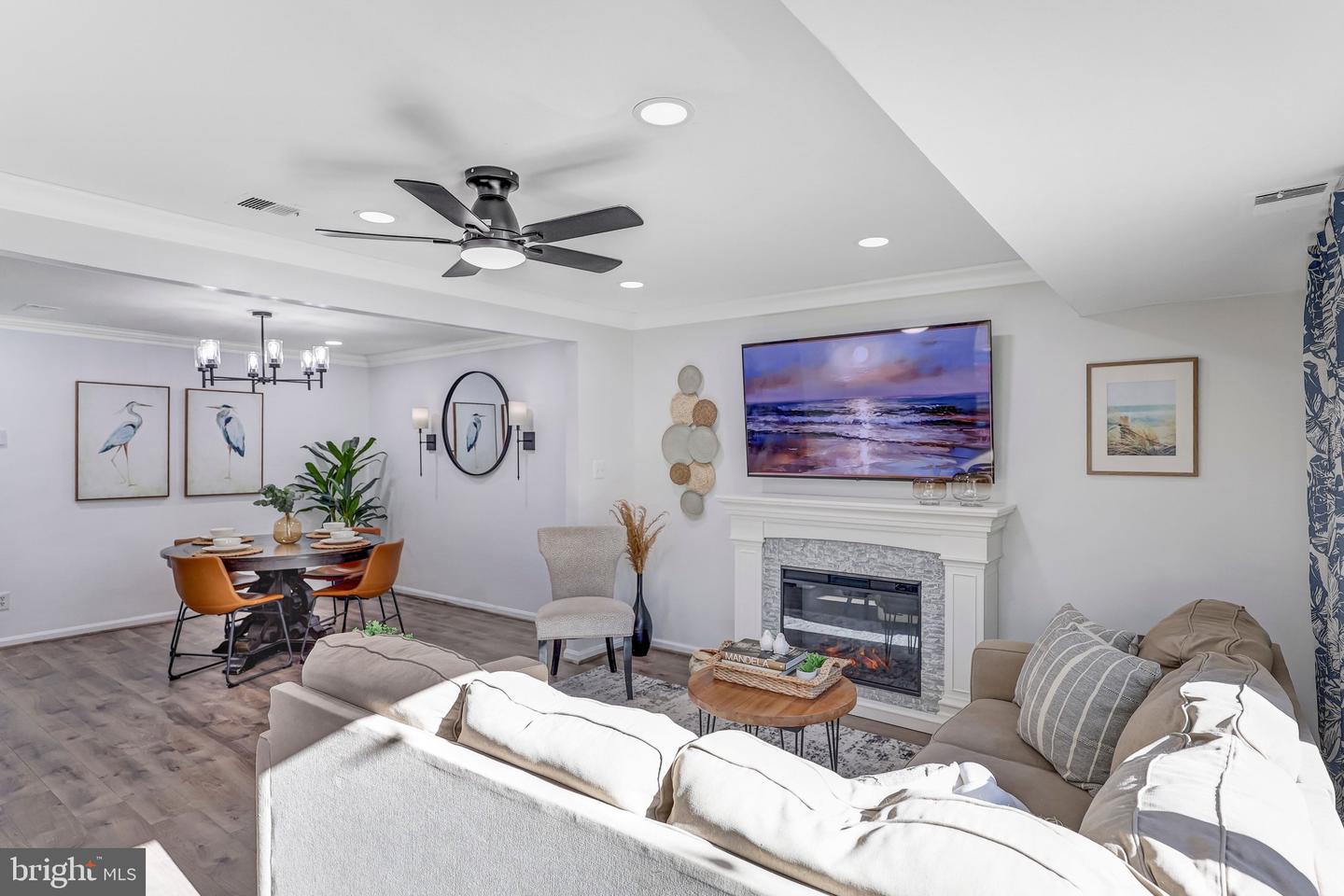 5625 INDEPENDENCE CIR, ALEXANDRIA, Virginia 22312, 2 Bedrooms Bedrooms, ,2 BathroomsBathrooms,Residential,For sale,5625 INDEPENDENCE CIR,VAFX2285830 MLS # VAFX2285830