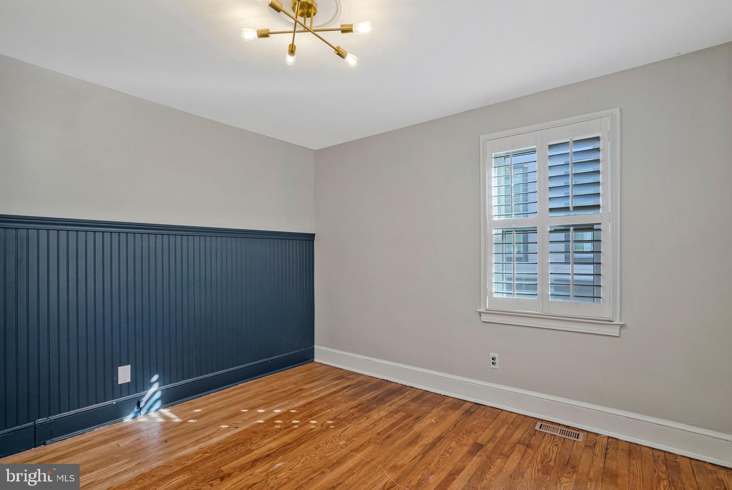 4140 21ST RD N, ARLINGTON, Virginia 22207, 3 Bedrooms Bedrooms, ,2 BathroomsBathrooms,Residential,For sale,4140 21ST RD N,VAAR2067778 MLS # VAAR2067778