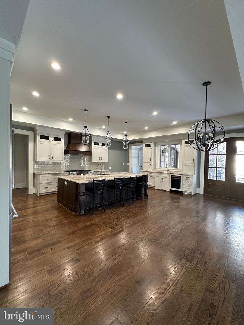 4147 OLD COLUMBIA PIKE, ANNANDALE, Virginia 22003, 6 Bedrooms Bedrooms, ,6 BathroomsBathrooms,Residential,For sale,4147 OLD COLUMBIA PIKE,VAFX2285884 MLS # VAFX2285884