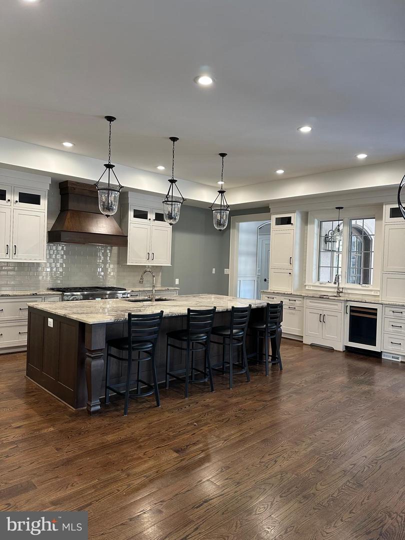 4147 OLD COLUMBIA PIKE, ANNANDALE, Virginia 22003, 6 Bedrooms Bedrooms, ,6 BathroomsBathrooms,Residential,For sale,4147 OLD COLUMBIA PIKE,VAFX2285884 MLS # VAFX2285884