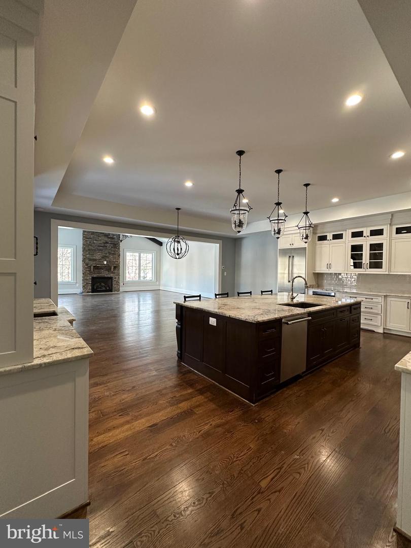 4147 OLD COLUMBIA PIKE, ANNANDALE, Virginia 22003, 6 Bedrooms Bedrooms, ,6 BathroomsBathrooms,Residential,For sale,4147 OLD COLUMBIA PIKE,VAFX2285884 MLS # VAFX2285884