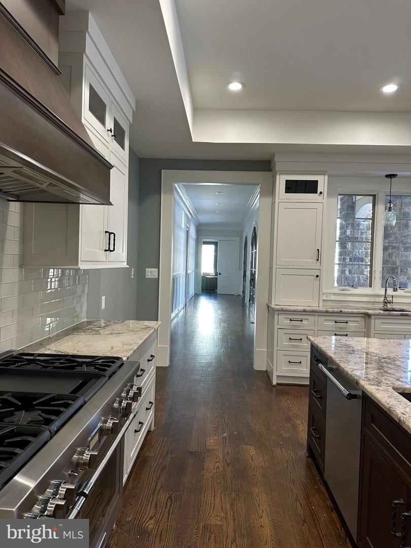 4147 OLD COLUMBIA PIKE, ANNANDALE, Virginia 22003, 6 Bedrooms Bedrooms, ,6 BathroomsBathrooms,Residential,For sale,4147 OLD COLUMBIA PIKE,VAFX2285884 MLS # VAFX2285884