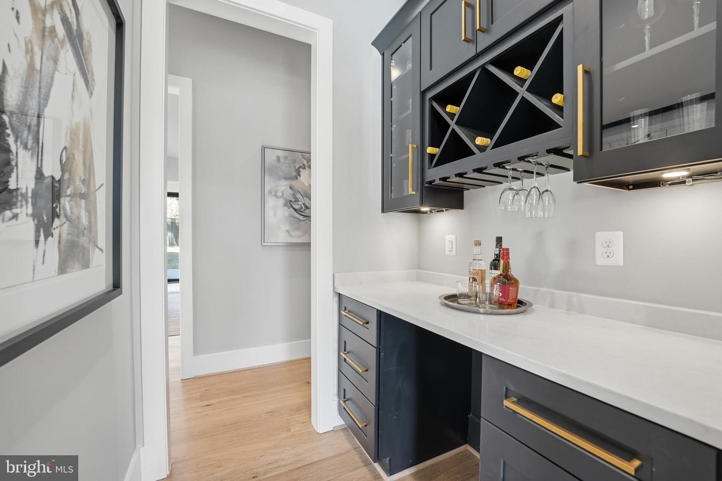 1715 MAXWELL CT, MCLEAN, Virginia 22101, 7 Bedrooms Bedrooms, ,7 BathroomsBathrooms,Residential,For sale,1715 MAXWELL CT,VAFX2285900 MLS # VAFX2285900