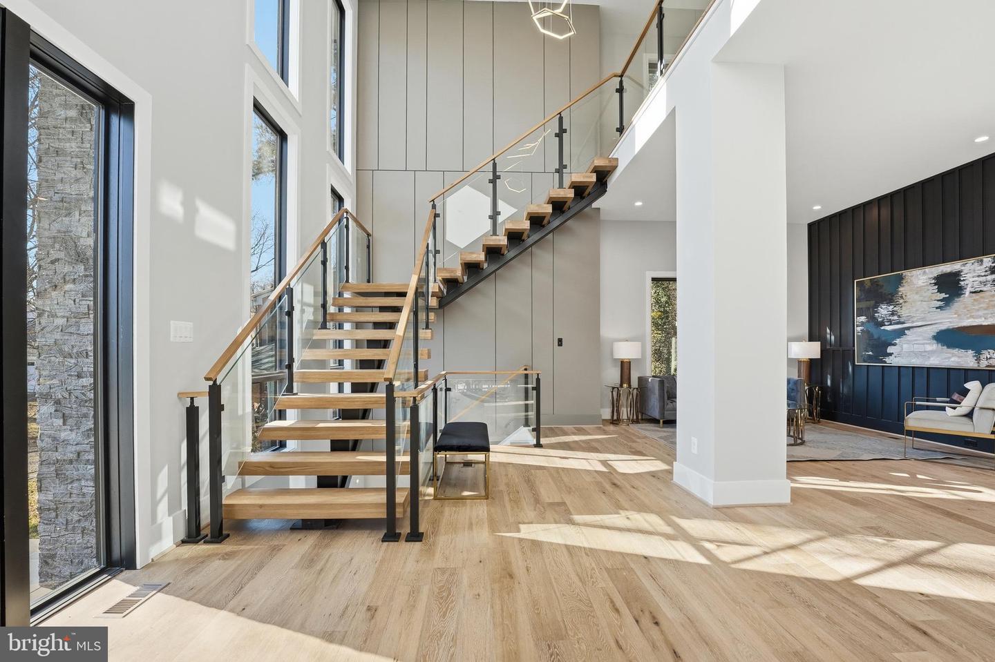 1715 MAXWELL CT, MCLEAN, Virginia 22101, 7 Bedrooms Bedrooms, ,7 BathroomsBathrooms,Residential,For sale,1715 MAXWELL CT,VAFX2285900 MLS # VAFX2285900