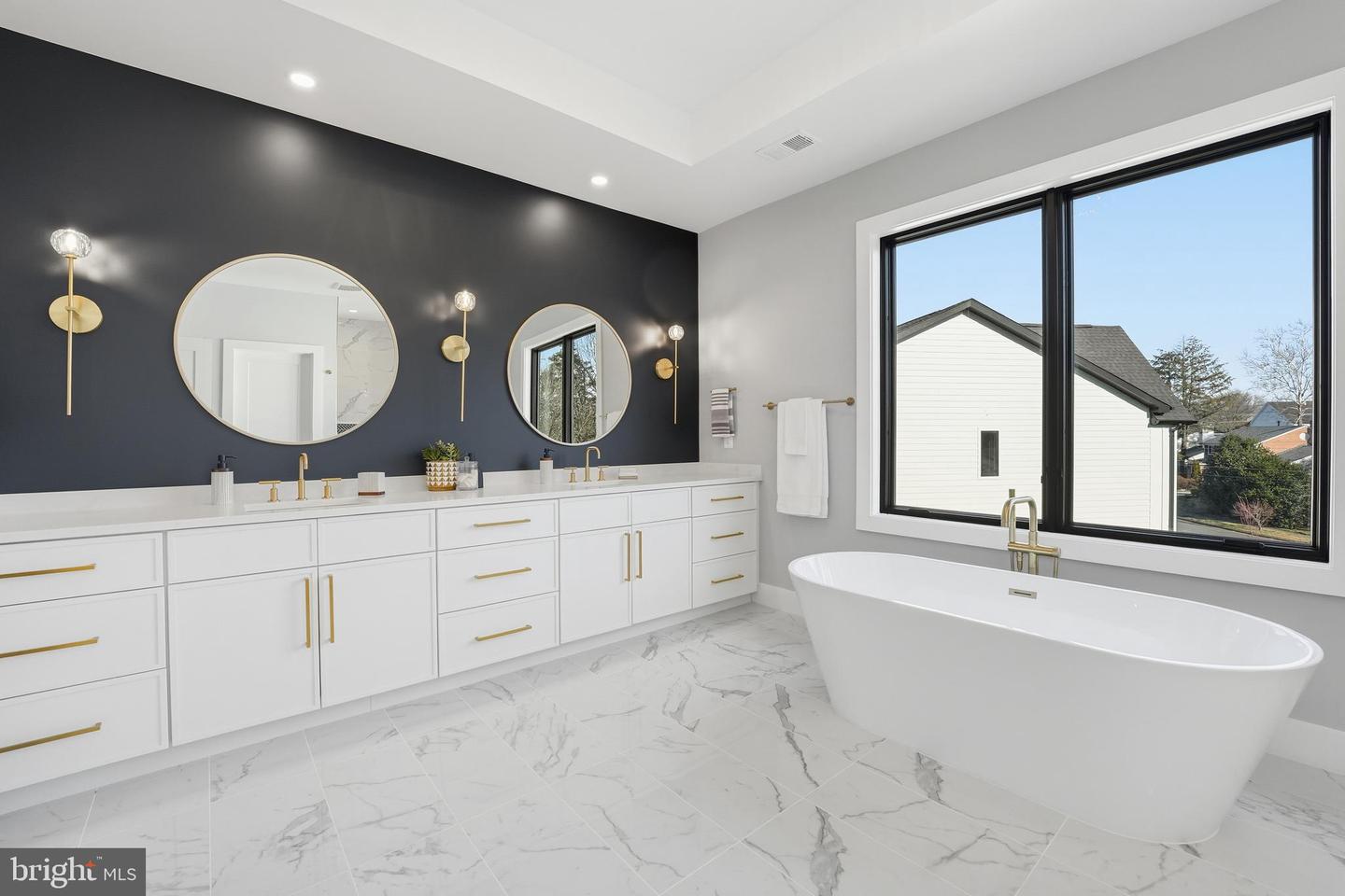 1715 MAXWELL CT, MCLEAN, Virginia 22101, 7 Bedrooms Bedrooms, ,7 BathroomsBathrooms,Residential,For sale,1715 MAXWELL CT,VAFX2285900 MLS # VAFX2285900