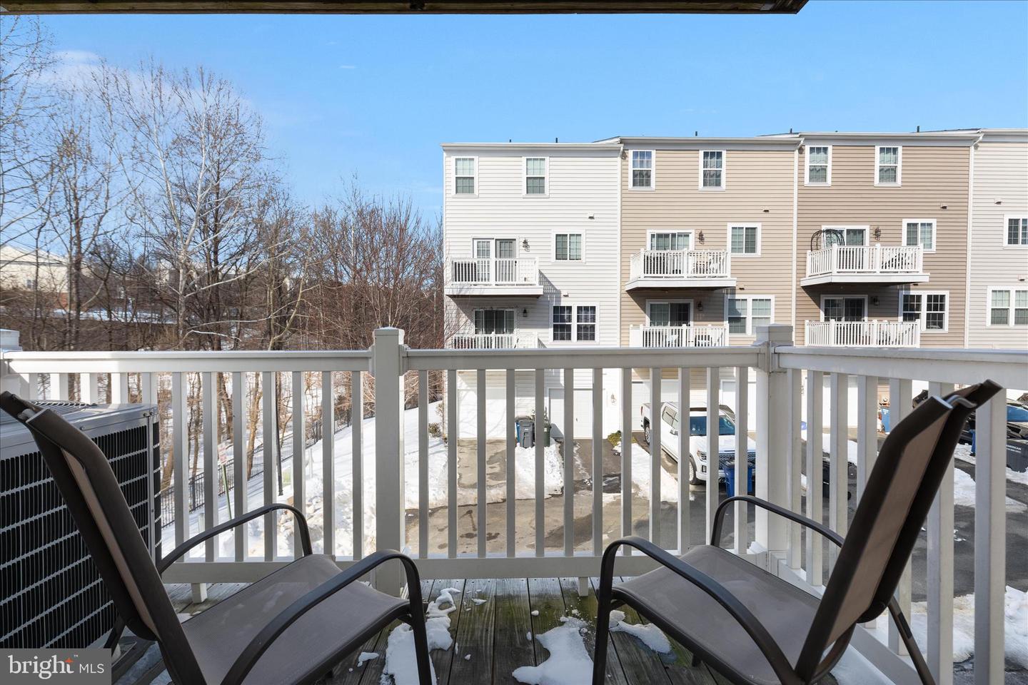 14810 MASON CREEK CIR, WOODBRIDGE, Virginia 22191, 2 Bedrooms Bedrooms, ,2 BathroomsBathrooms,Residential,For sale,14810 MASON CREEK CIR,VAPW2110682 MLS # VAPW2110682