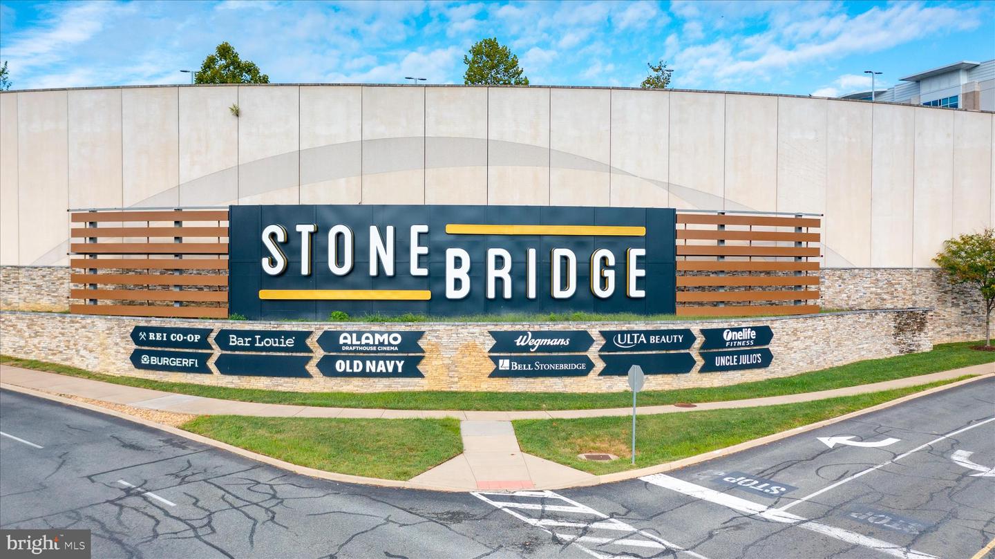 14810 MASON CREEK CIR, WOODBRIDGE, Virginia 22191, 2 Bedrooms Bedrooms, ,2 BathroomsBathrooms,Residential,For sale,14810 MASON CREEK CIR,VAPW2110682 MLS # VAPW2110682