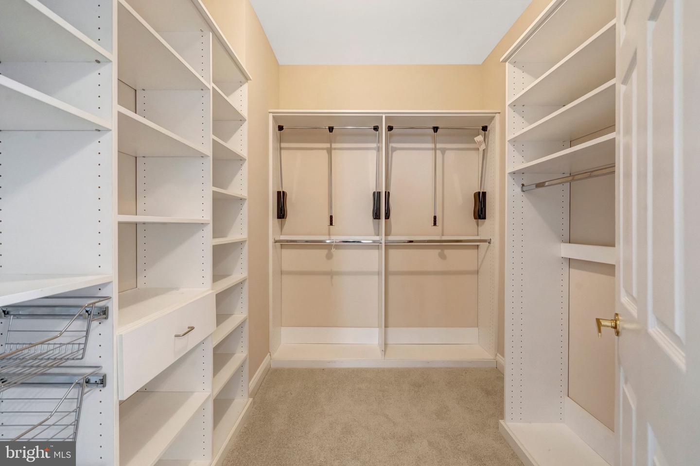 6331 AVINGTON PL, GAINESVILLE, Virginia 20155, 3 Bedrooms Bedrooms, ,3 BathroomsBathrooms,Residential,For sale,6331 AVINGTON PL,VAPW2110704 MLS # VAPW2110704