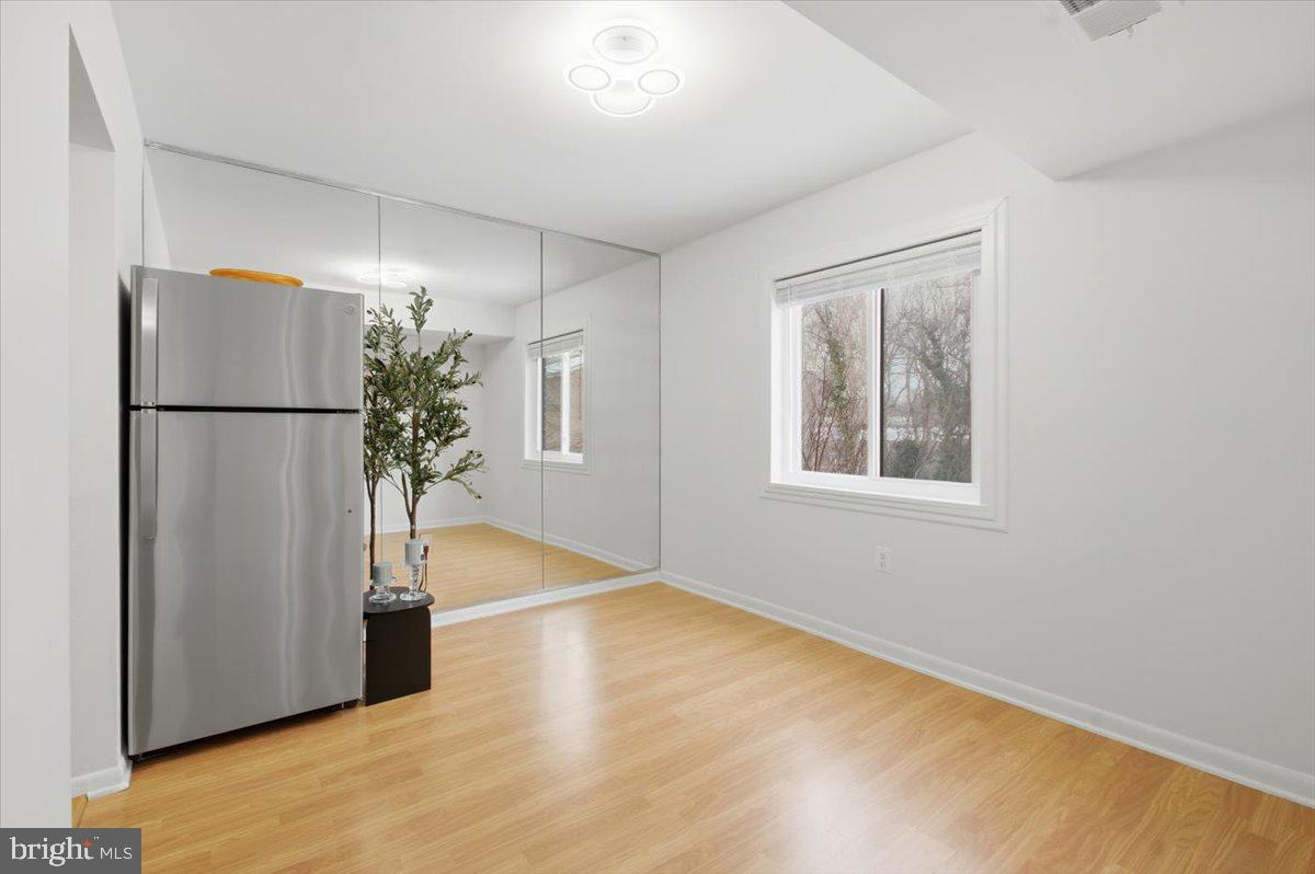 1427 NORTHGATE SQ #27/22B, RESTON, Virginia 20190, 2 Bedrooms Bedrooms, 7 Rooms Rooms,2 BathroomsBathrooms,Residential,For sale,1427 NORTHGATE SQ #27/22B,VAFX2286244 MLS # VAFX2286244