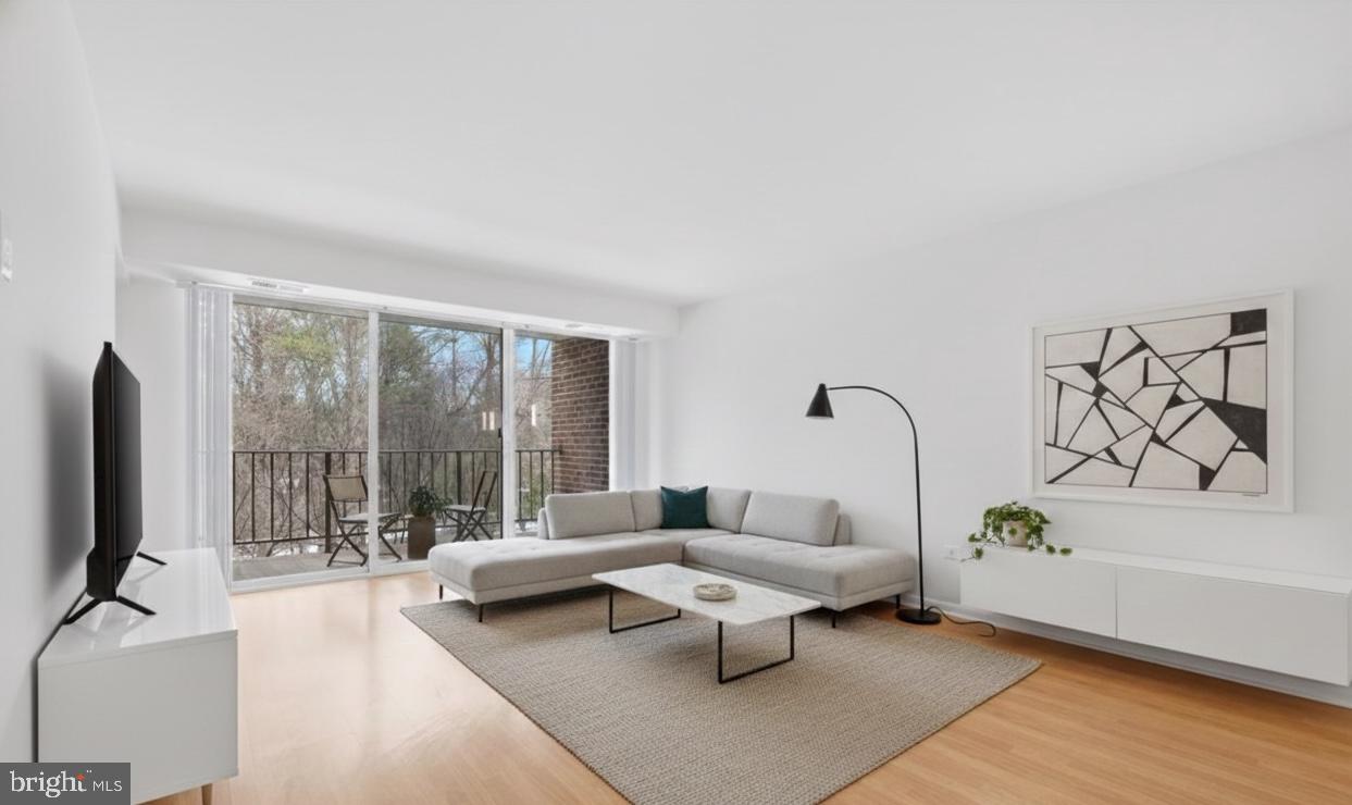 1427 NORTHGATE SQ #27/22B, RESTON, Virginia 20190, 2 Bedrooms Bedrooms, 7 Rooms Rooms,2 BathroomsBathrooms,Residential,For sale,1427 NORTHGATE SQ #27/22B,VAFX2286244 MLS # VAFX2286244