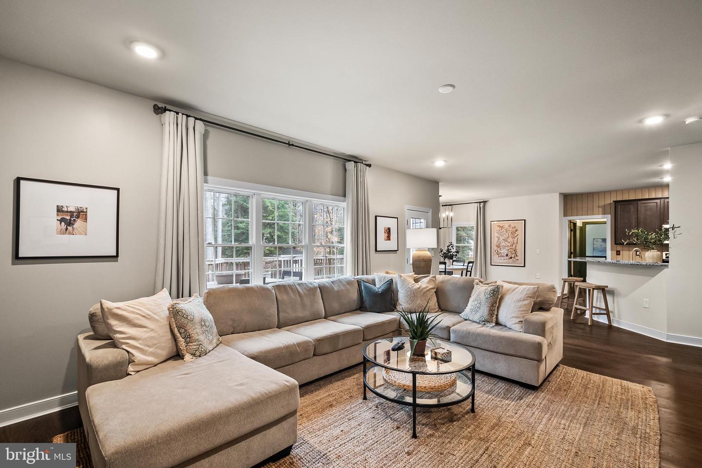 5980 EVERGREEN, LORTON, Virginia 22079, 4 Bedrooms Bedrooms, ,3 BathroomsBathrooms,Residential,For sale,5980 EVERGREEN,VAFX2286264 MLS # VAFX2286264