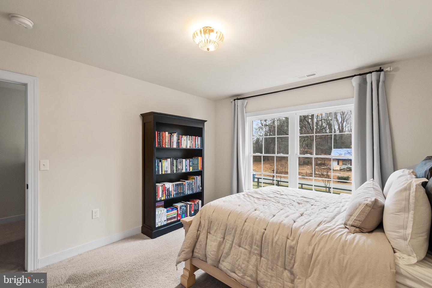 5980 EVERGREEN, LORTON, Virginia 22079, 4 Bedrooms Bedrooms, ,3 BathroomsBathrooms,Residential,For sale,5980 EVERGREEN,VAFX2286264 MLS # VAFX2286264