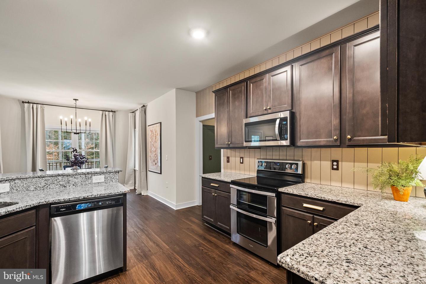 5980 EVERGREEN, LORTON, Virginia 22079, 4 Bedrooms Bedrooms, ,3 BathroomsBathrooms,Residential,For sale,5980 EVERGREEN,VAFX2286264 MLS # VAFX2286264