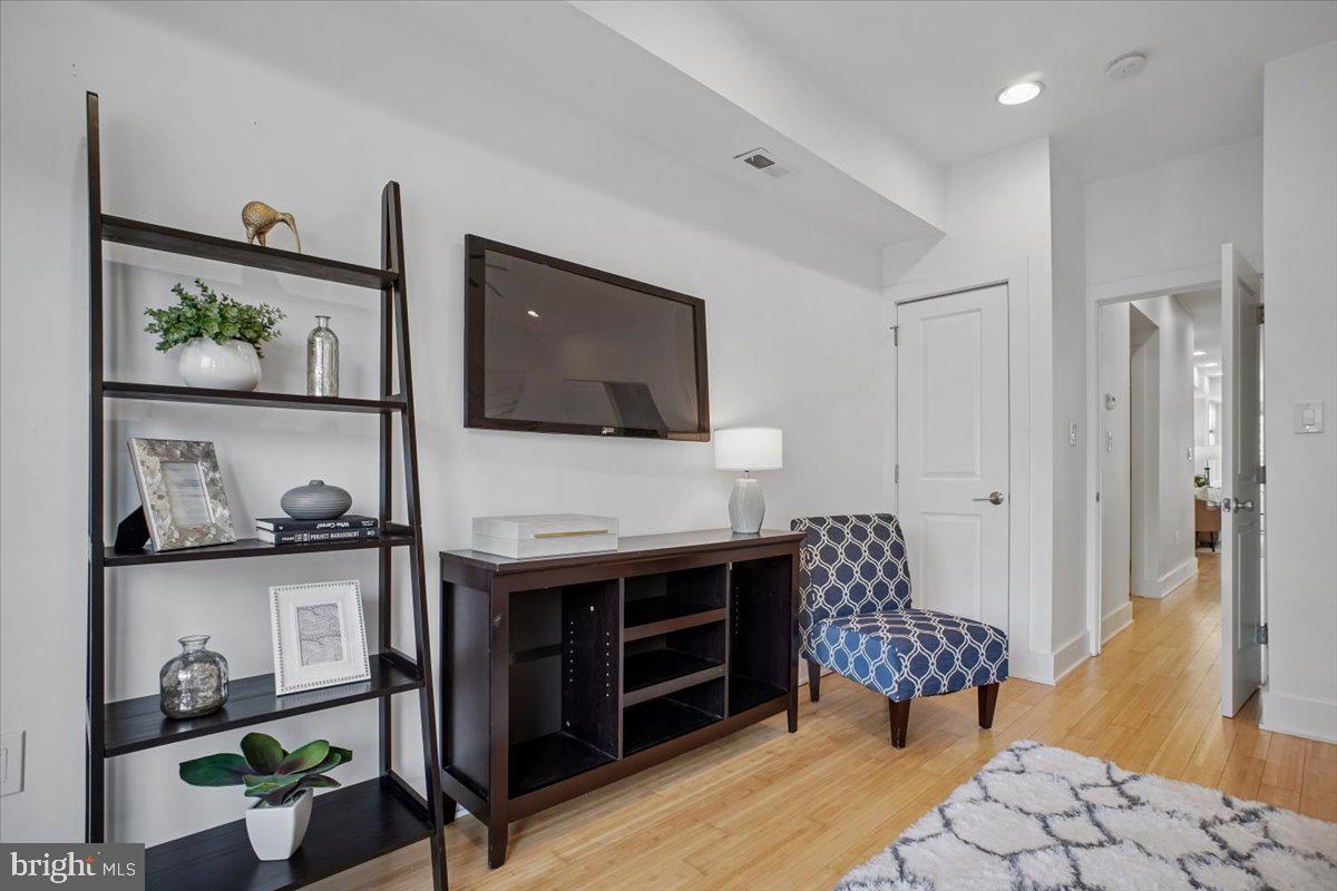 1215 11TH ST NW #1, WASHINGTON, District Of Columbia 20001, 1 Bedroom Bedrooms, ,1 BathroomBathrooms,Residential,For sale,1215 11TH ST NW #1,DCDC2242036 MLS # DCDC2242036 1215 11TH ST NW #1, WASHINGTON, District Of Columbia 20001, 1 Bedroom Bedrooms, ,1 BathroomBathrooms,Residential,For sale,1215 11TH ST NW #1,DCDC2242036 MLS # DCDC2242036