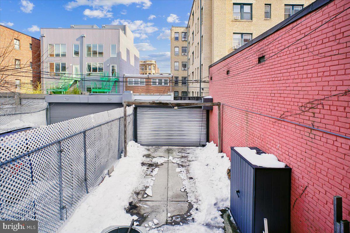 1215 11TH ST NW #1, WASHINGTON, District Of Columbia 20001, 1 Bedroom Bedrooms, ,1 BathroomBathrooms,Residential,For sale,1215 11TH ST NW #1,DCDC2242036 MLS # DCDC2242036 1215 11TH ST NW #1, WASHINGTON, District Of Columbia 20001, 1 Bedroom Bedrooms, ,1 BathroomBathrooms,Residential,For sale,1215 11TH ST NW #1,DCDC2242036 MLS # DCDC2242036