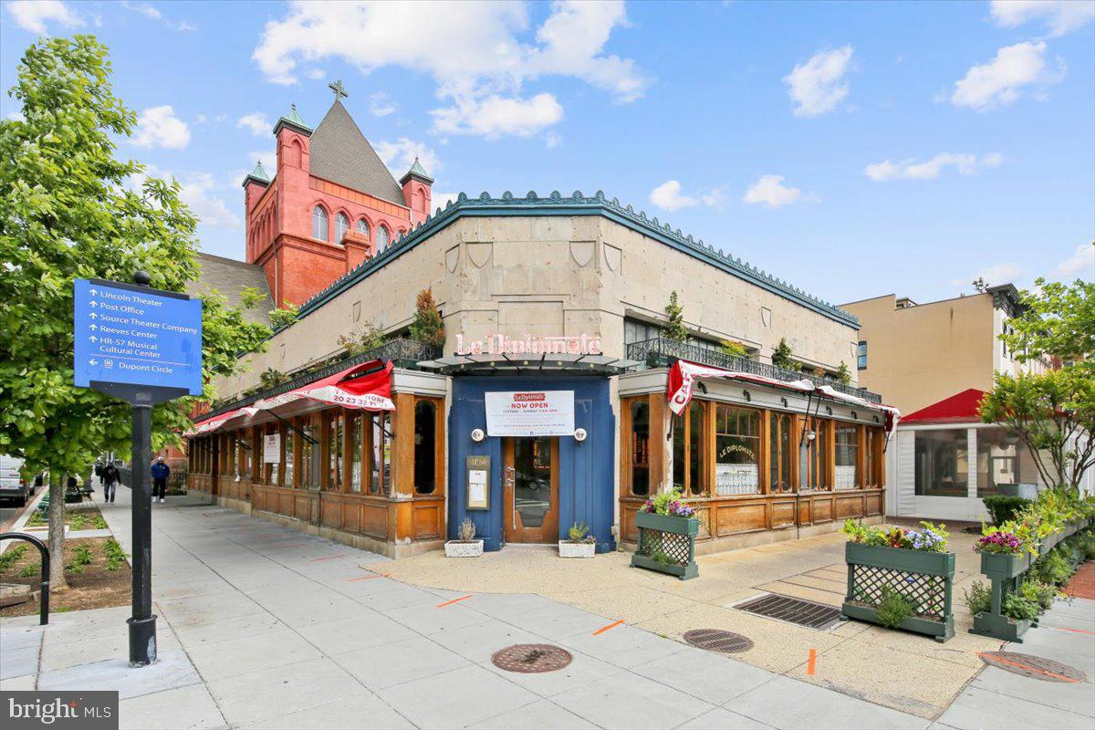 1215 11TH ST NW #1, WASHINGTON, District Of Columbia 20001, 1 Bedroom Bedrooms, ,1 BathroomBathrooms,Residential,For sale,1215 11TH ST NW #1,DCDC2242036 MLS # DCDC2242036 1215 11TH ST NW #1, WASHINGTON, District Of Columbia 20001, 1 Bedroom Bedrooms, ,1 BathroomBathrooms,Residential,For sale,1215 11TH ST NW #1,DCDC2242036 MLS # DCDC2242036