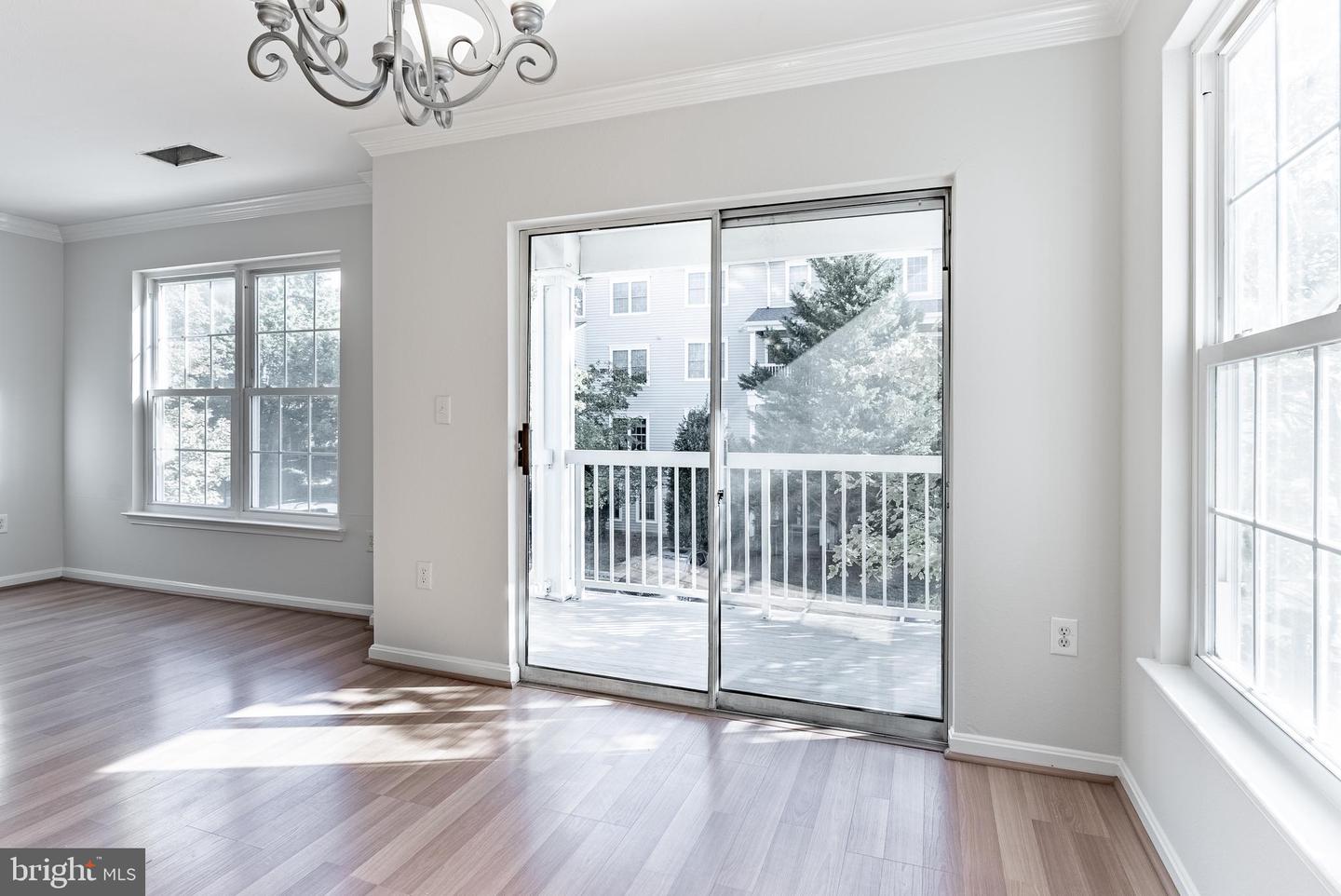 12887 FAIR BRIAR LN, FAIRFAX, Virginia 22033, 2 Bedrooms Bedrooms, ,2 BathroomsBathrooms,Residential,For sale,12887 FAIR BRIAR LN,VAFX2286548 MLS # VAFX2286548