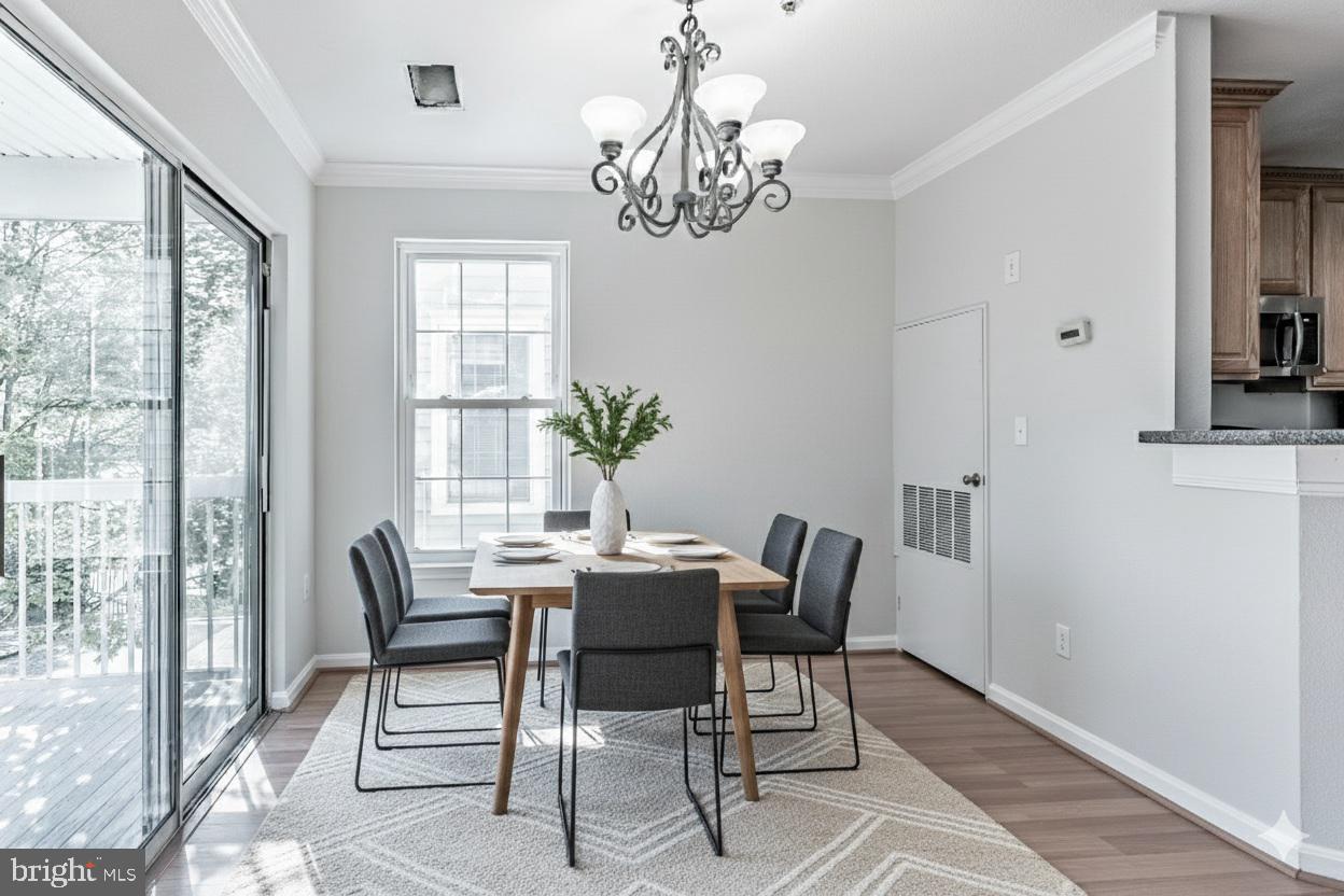 12887 FAIR BRIAR LN, FAIRFAX, Virginia 22033, 2 Bedrooms Bedrooms, ,2 BathroomsBathrooms,Residential,For sale,12887 FAIR BRIAR LN,VAFX2286548 MLS # VAFX2286548