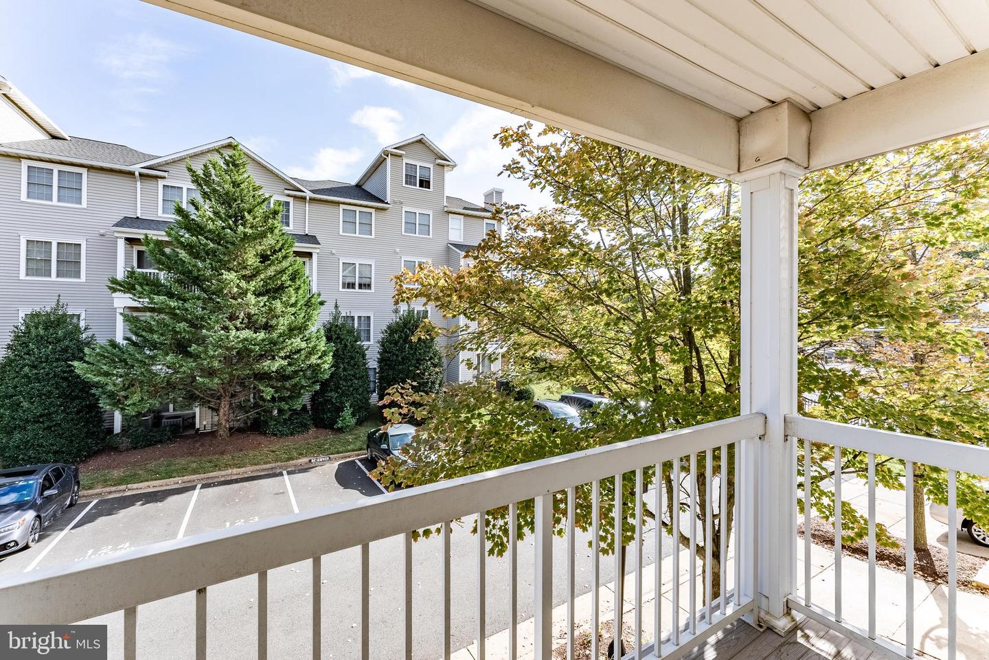 12887 FAIR BRIAR LN, FAIRFAX, Virginia 22033, 2 Bedrooms Bedrooms, ,2 BathroomsBathrooms,Residential,For sale,12887 FAIR BRIAR LN,VAFX2286548 MLS # VAFX2286548