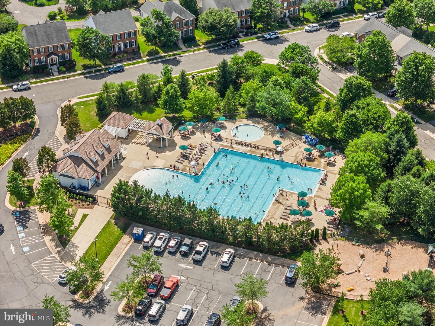 14501 HOLSHIRE WAY, HAYMARKET, Virginia 20169, 4 Bedrooms Bedrooms, ,4 BathroomsBathrooms,Residential,For sale,14501 HOLSHIRE WAY,VAPW2110868 MLS # VAPW2110868