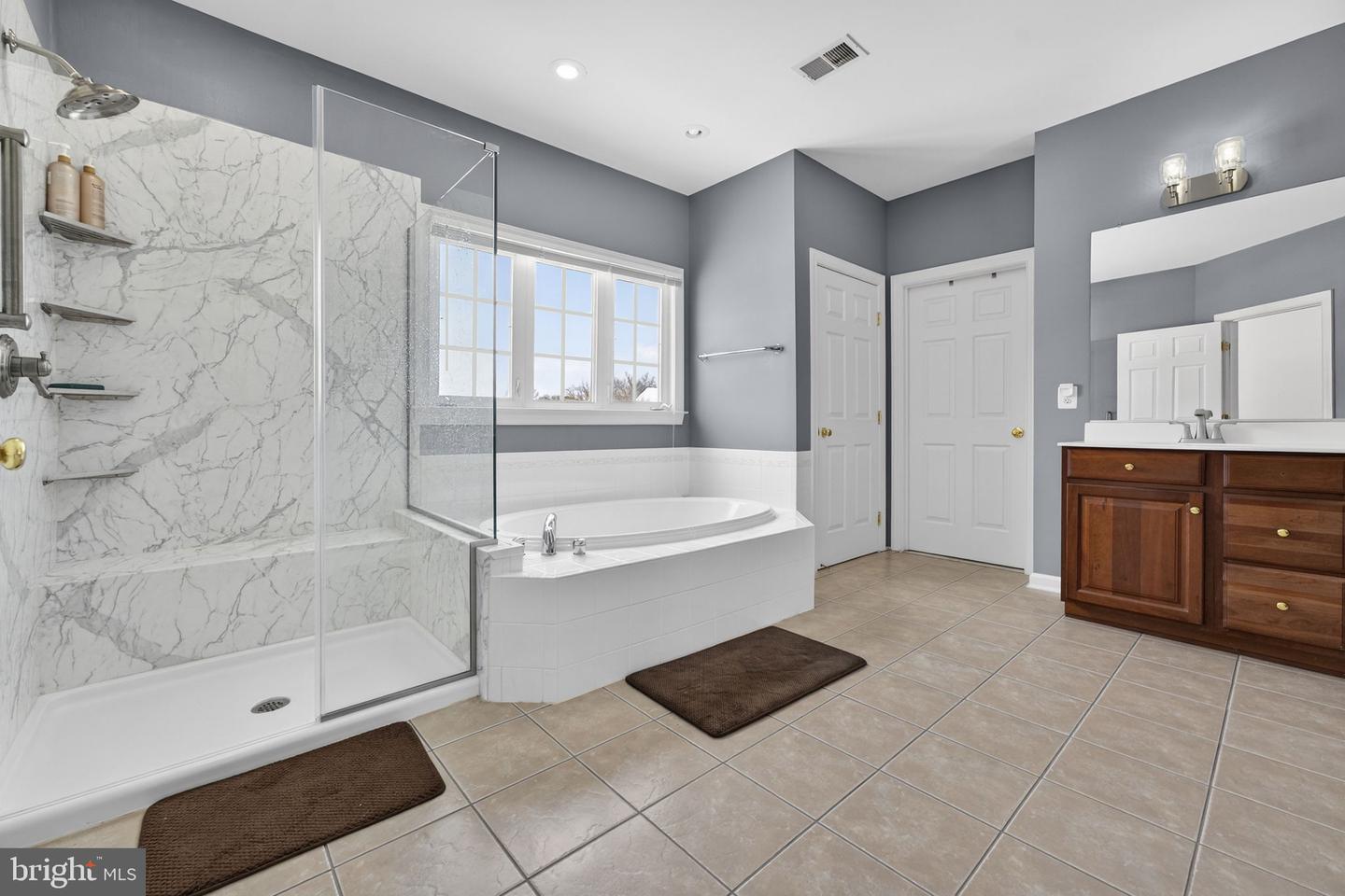 14501 HOLSHIRE WAY, HAYMARKET, Virginia 20169, 4 Bedrooms Bedrooms, ,4 BathroomsBathrooms,Residential,For sale,14501 HOLSHIRE WAY,VAPW2110868 MLS # VAPW2110868