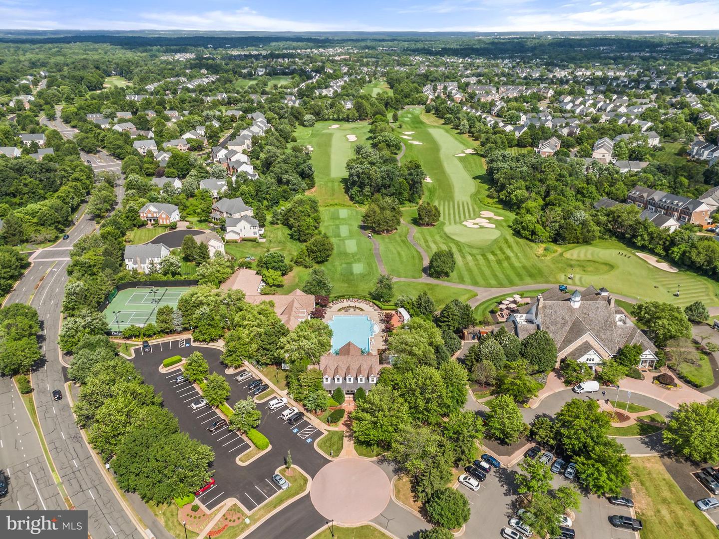 14501 HOLSHIRE WAY, HAYMARKET, Virginia 20169, 4 Bedrooms Bedrooms, ,4 BathroomsBathrooms,Residential,For sale,14501 HOLSHIRE WAY,VAPW2110868 MLS # VAPW2110868