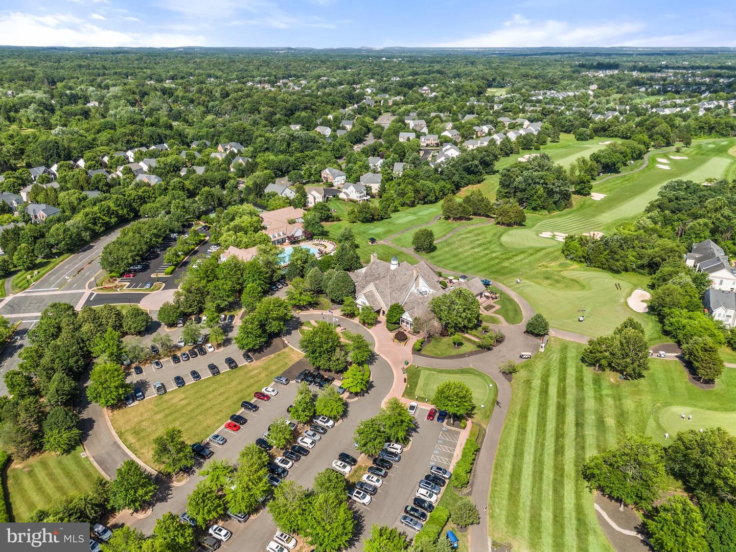 14501 HOLSHIRE WAY, HAYMARKET, Virginia 20169, 4 Bedrooms Bedrooms, ,4 BathroomsBathrooms,Residential,For sale,14501 HOLSHIRE WAY,VAPW2110868 MLS # VAPW2110868