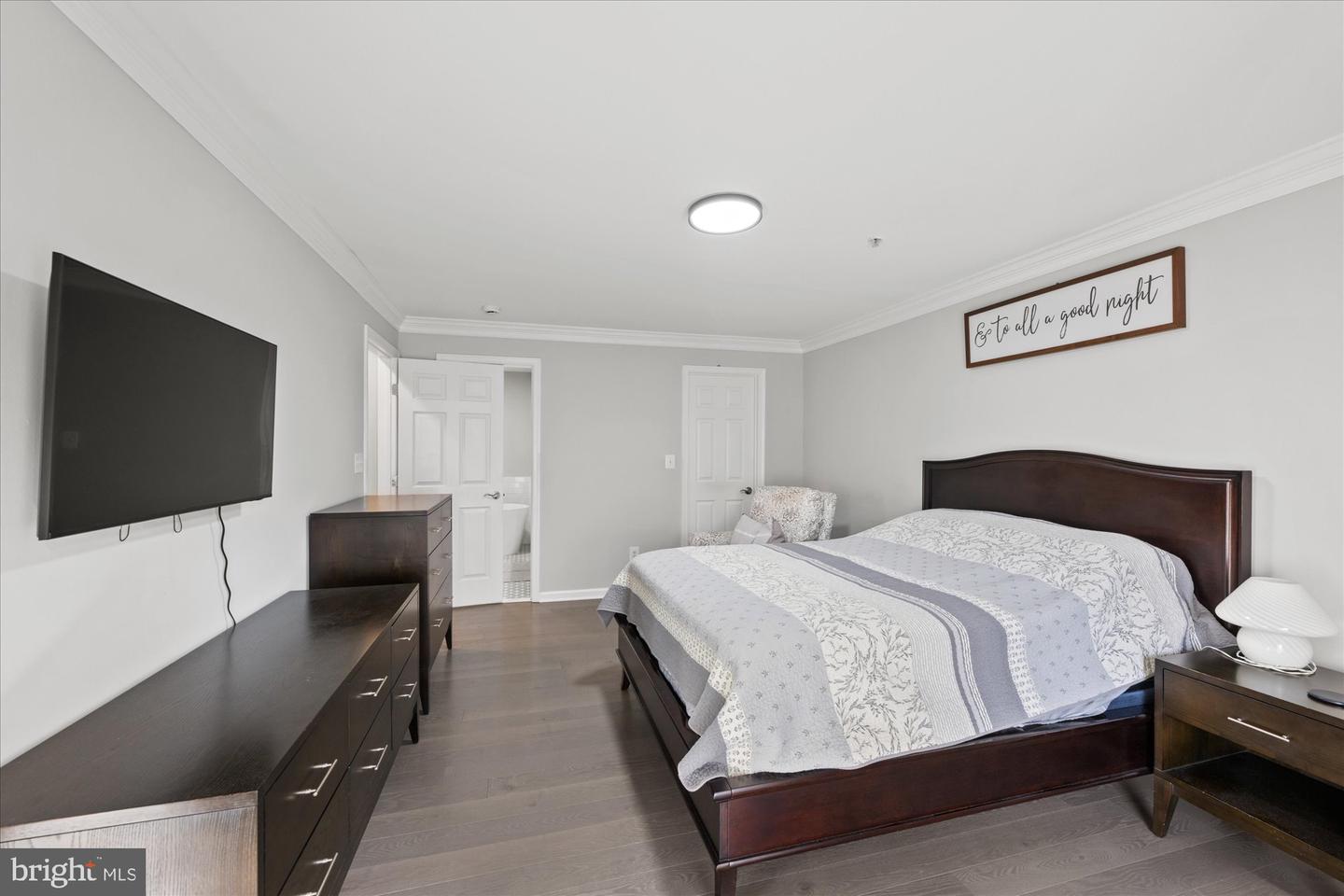 4908-A JOHN TICER DR #A, ALEXANDRIA, Virginia 22304, 2 Bedrooms Bedrooms, ,2 BathroomsBathrooms,Residential,For sale,4908-A JOHN TICER DR #A,VAAX2053290 MLS # VAAX2053290