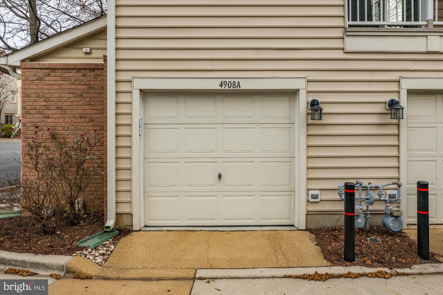 4908-A JOHN TICER DR #A, ALEXANDRIA, Virginia 22304, 2 Bedrooms Bedrooms, ,2 BathroomsBathrooms,Residential,For sale,4908-A JOHN TICER DR #A,VAAX2053290 MLS # VAAX2053290