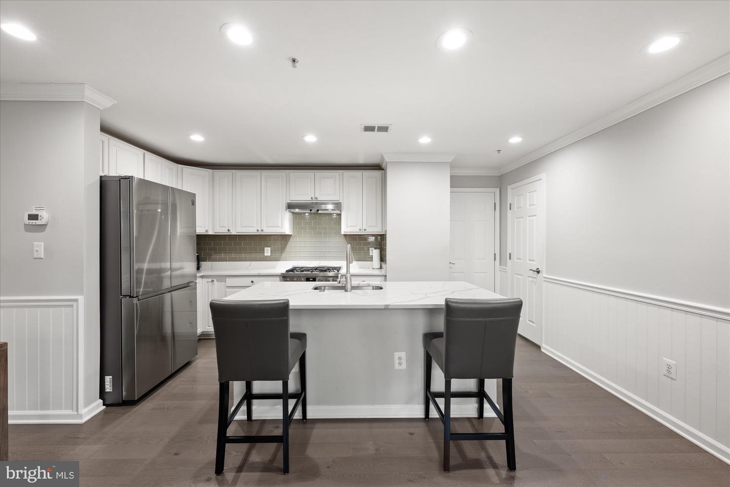 4908-A JOHN TICER DR #A, ALEXANDRIA, Virginia 22304, 2 Bedrooms Bedrooms, ,2 BathroomsBathrooms,Residential,For sale,4908-A JOHN TICER DR #A,VAAX2053290 MLS # VAAX2053290