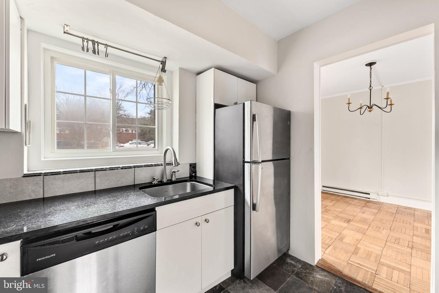 1455 MARTHA CUSTIS DR, ALEXANDRIA, Virginia 22302, 3 Bedrooms Bedrooms, ,1 BathroomBathrooms,Residential,For sale,1455 MARTHA CUSTIS DR,VAAX2053322 MLS # VAAX2053322