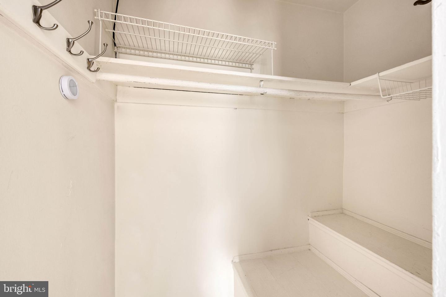 1455 MARTHA CUSTIS DR, ALEXANDRIA, Virginia 22302, 3 Bedrooms Bedrooms, ,1 BathroomBathrooms,Residential,For sale,1455 MARTHA CUSTIS DR,VAAX2053322 MLS # VAAX2053322