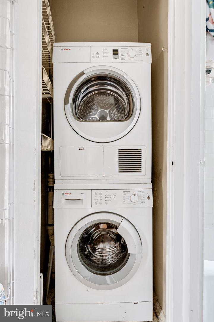 1455 MARTHA CUSTIS DR, ALEXANDRIA, Virginia 22302, 3 Bedrooms Bedrooms, ,1 BathroomBathrooms,Residential,For sale,1455 MARTHA CUSTIS DR,VAAX2053322 MLS # VAAX2053322