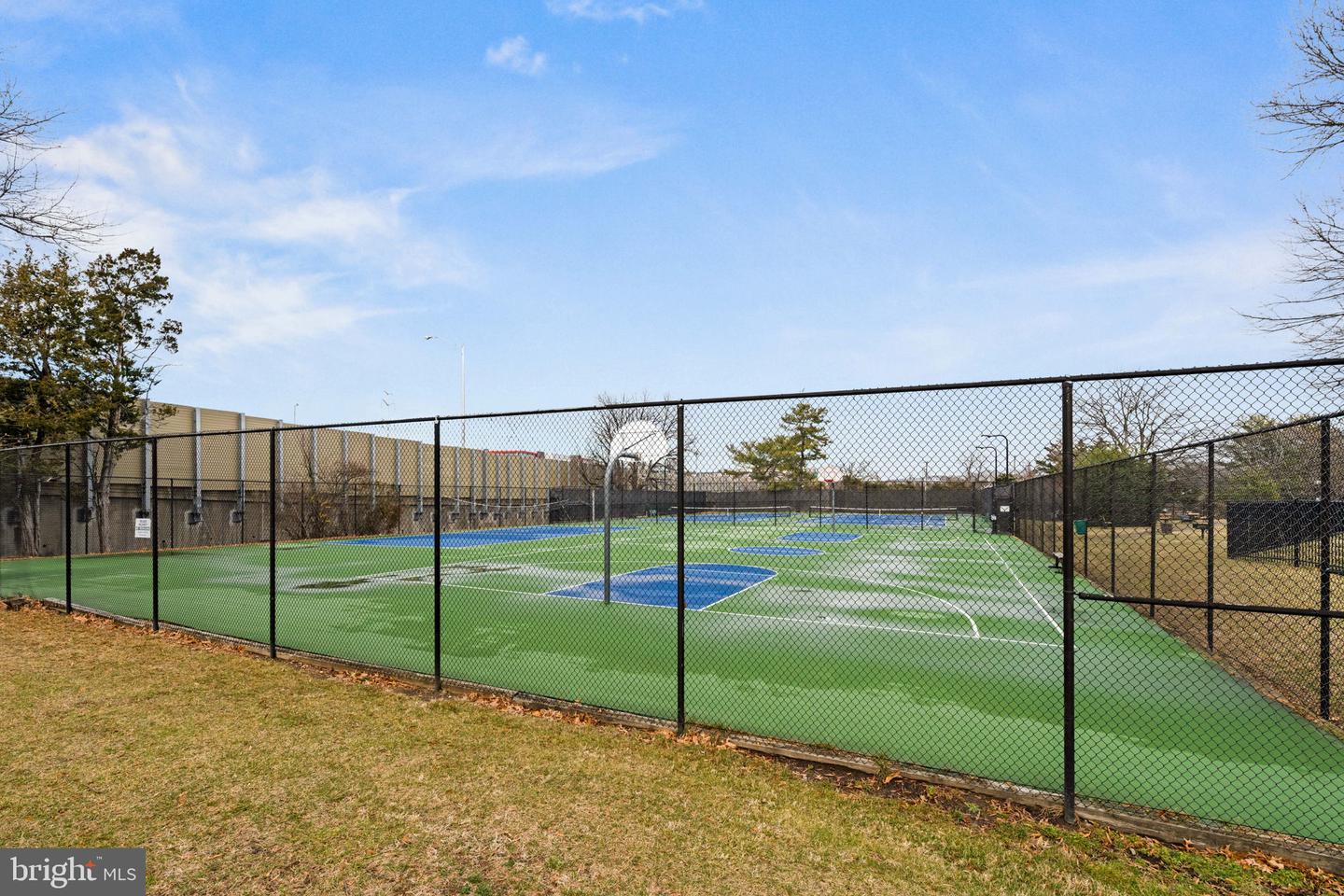 1455 MARTHA CUSTIS DR, ALEXANDRIA, Virginia 22302, 3 Bedrooms Bedrooms, ,1 BathroomBathrooms,Residential,For sale,1455 MARTHA CUSTIS DR,VAAX2053322 MLS # VAAX2053322