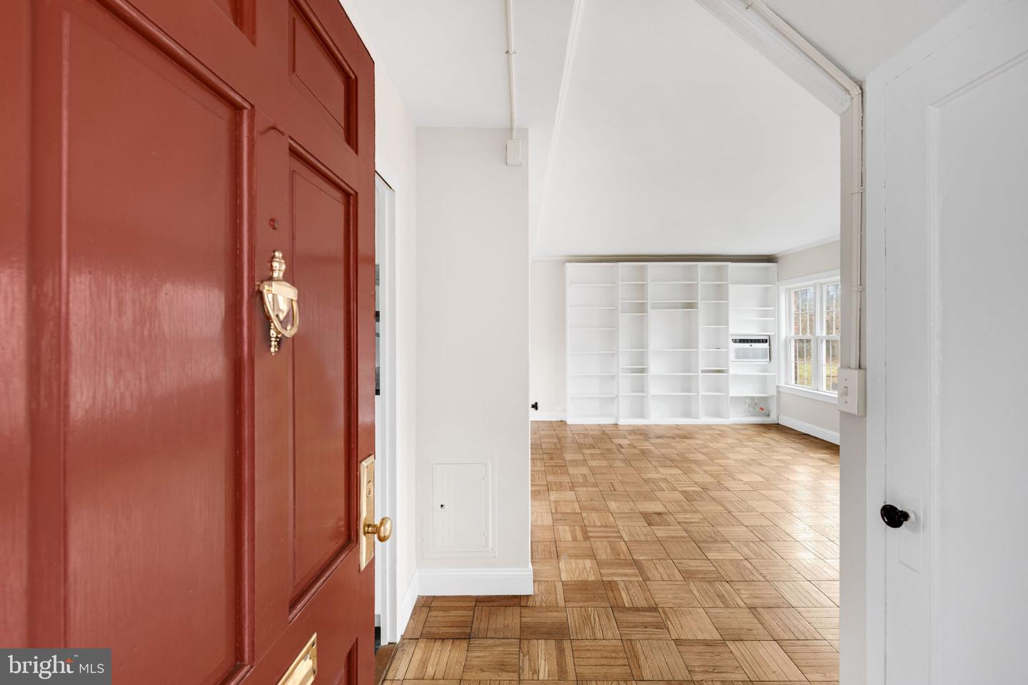 1455 MARTHA CUSTIS DR, ALEXANDRIA, Virginia 22302, 3 Bedrooms Bedrooms, ,1 BathroomBathrooms,Residential,For sale,1455 MARTHA CUSTIS DR,VAAX2053322 MLS # VAAX2053322