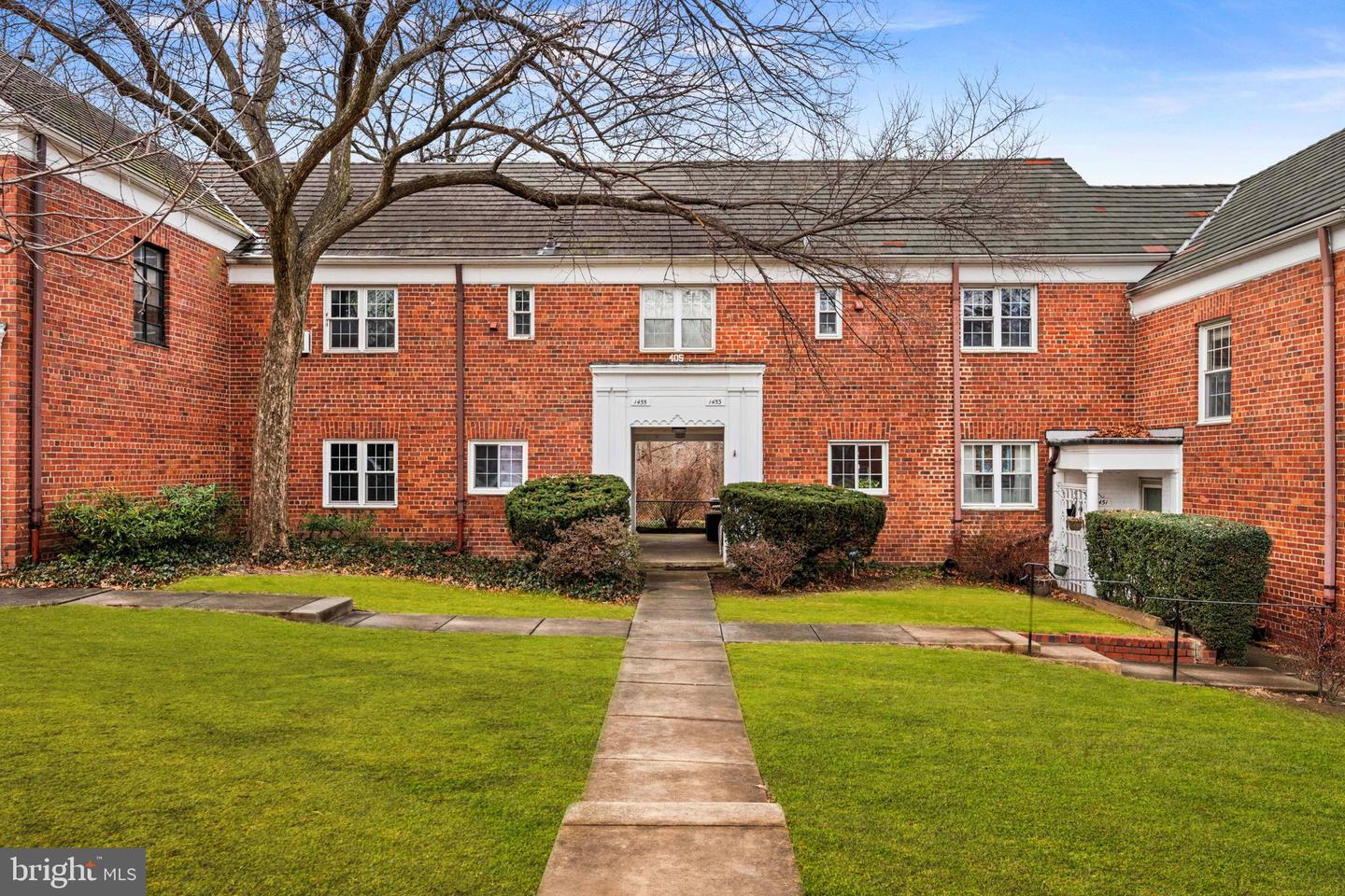 1455 MARTHA CUSTIS DR, ALEXANDRIA, Virginia 22302, 3 Bedrooms Bedrooms, ,1 BathroomBathrooms,Residential,For sale,1455 MARTHA CUSTIS DR,VAAX2053322 MLS # VAAX2053322